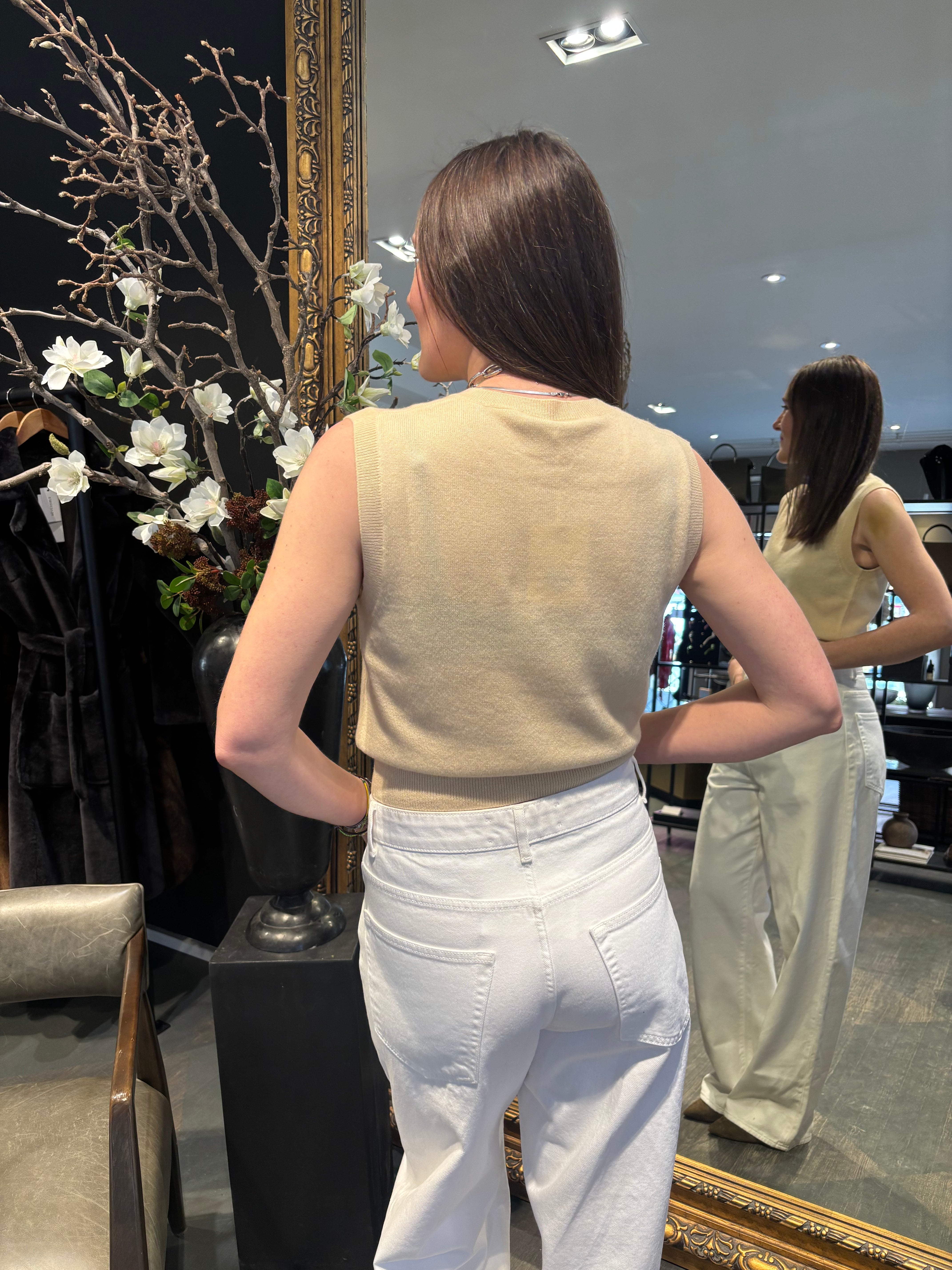 ELY ELY Marine Cashmere Henley Top | Creme