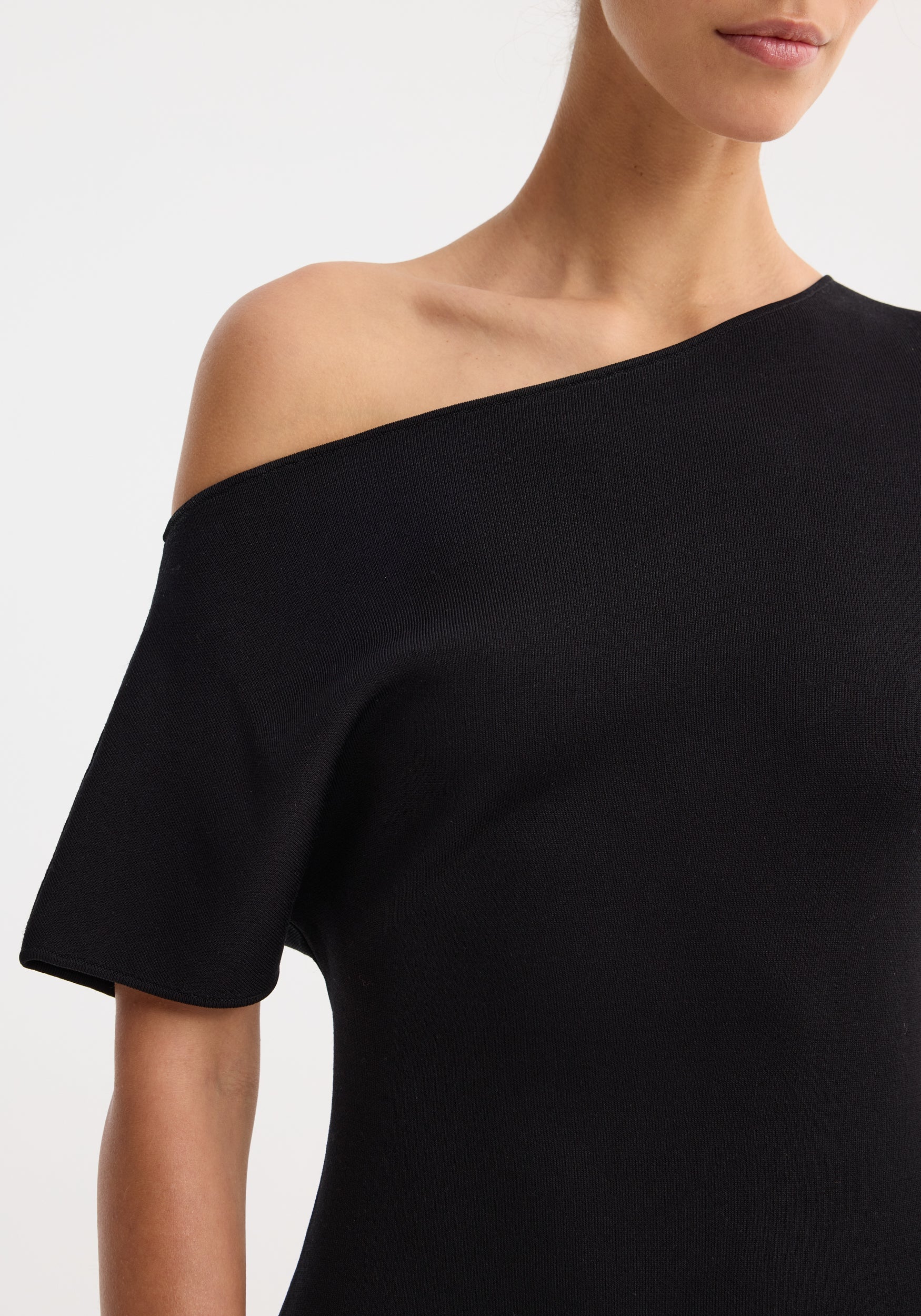 Róhe Asymmetrical Knitted Dress | Black