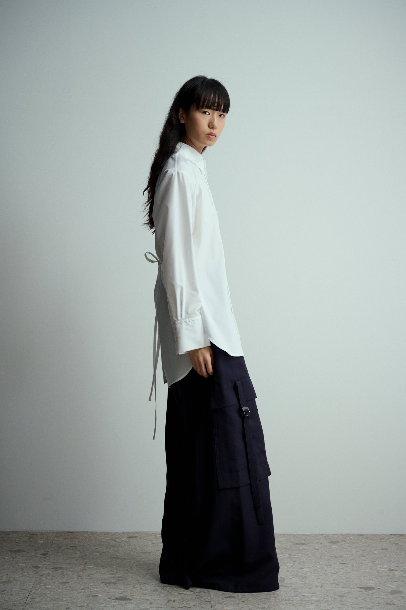 UJOH Relaxed White Shirt/ Back Slit