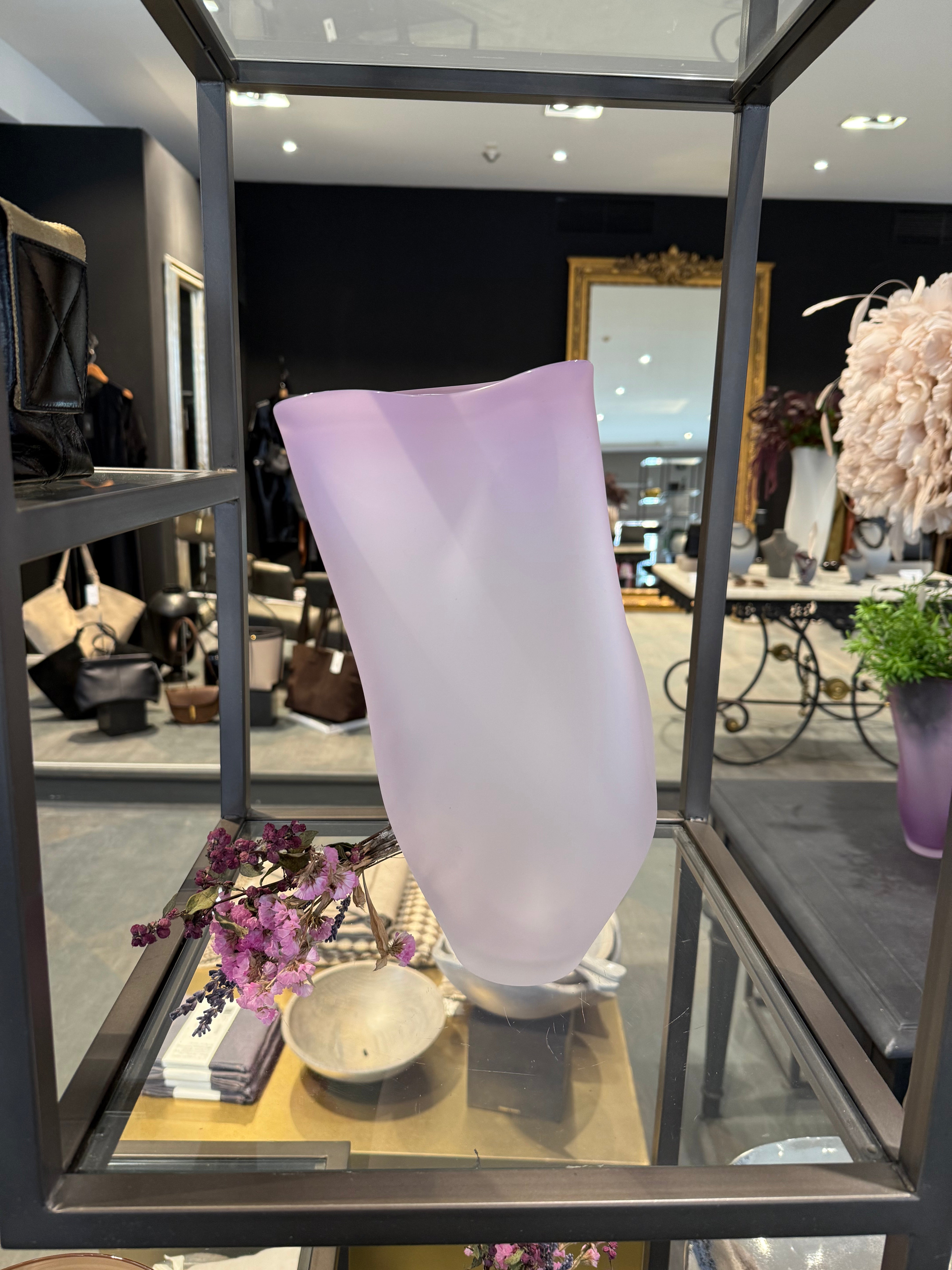 The Goodman Studio Ovelle | Soft Violet