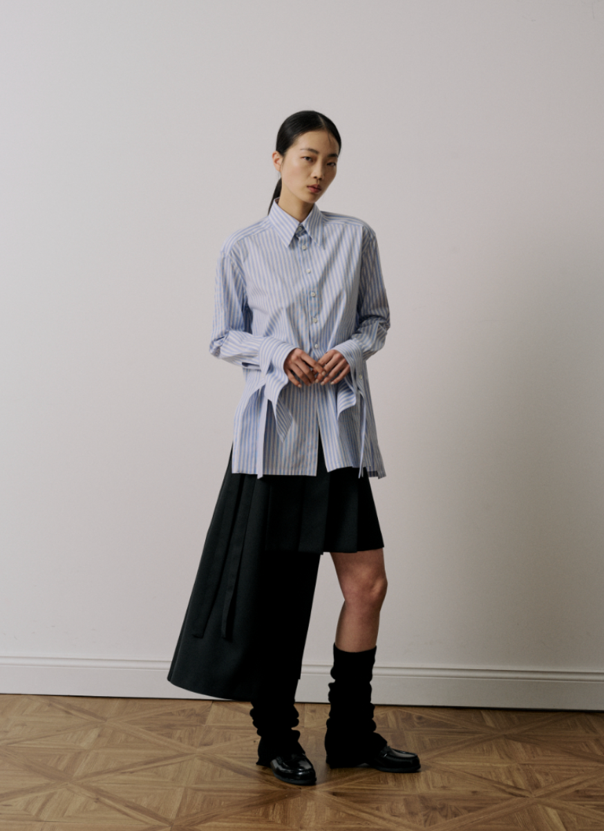 UJOH Striped Shirt/ Ribbon Cuffs