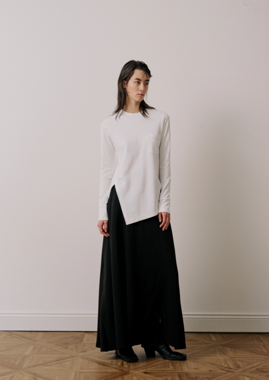 UJOH Long Sleeve T-Shirt/ Side Slit