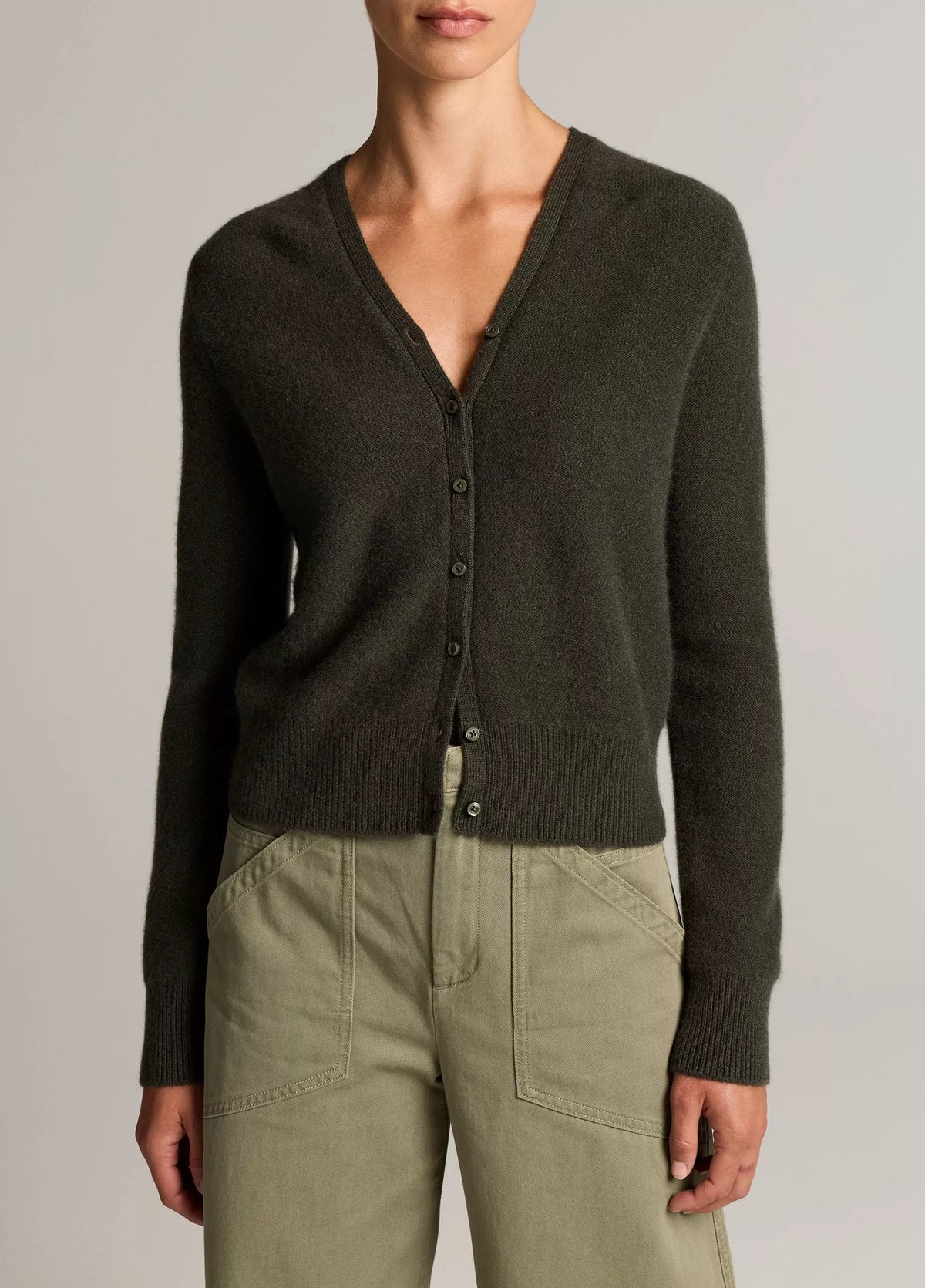 Vince Plush Cashmere V-Neck Cardigan | Dark Moss