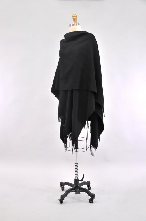 Alpaca Piedra Cape