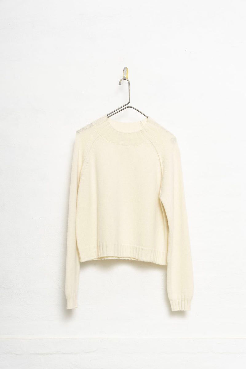 MJ Watson Cashmere Short Knit Sweater