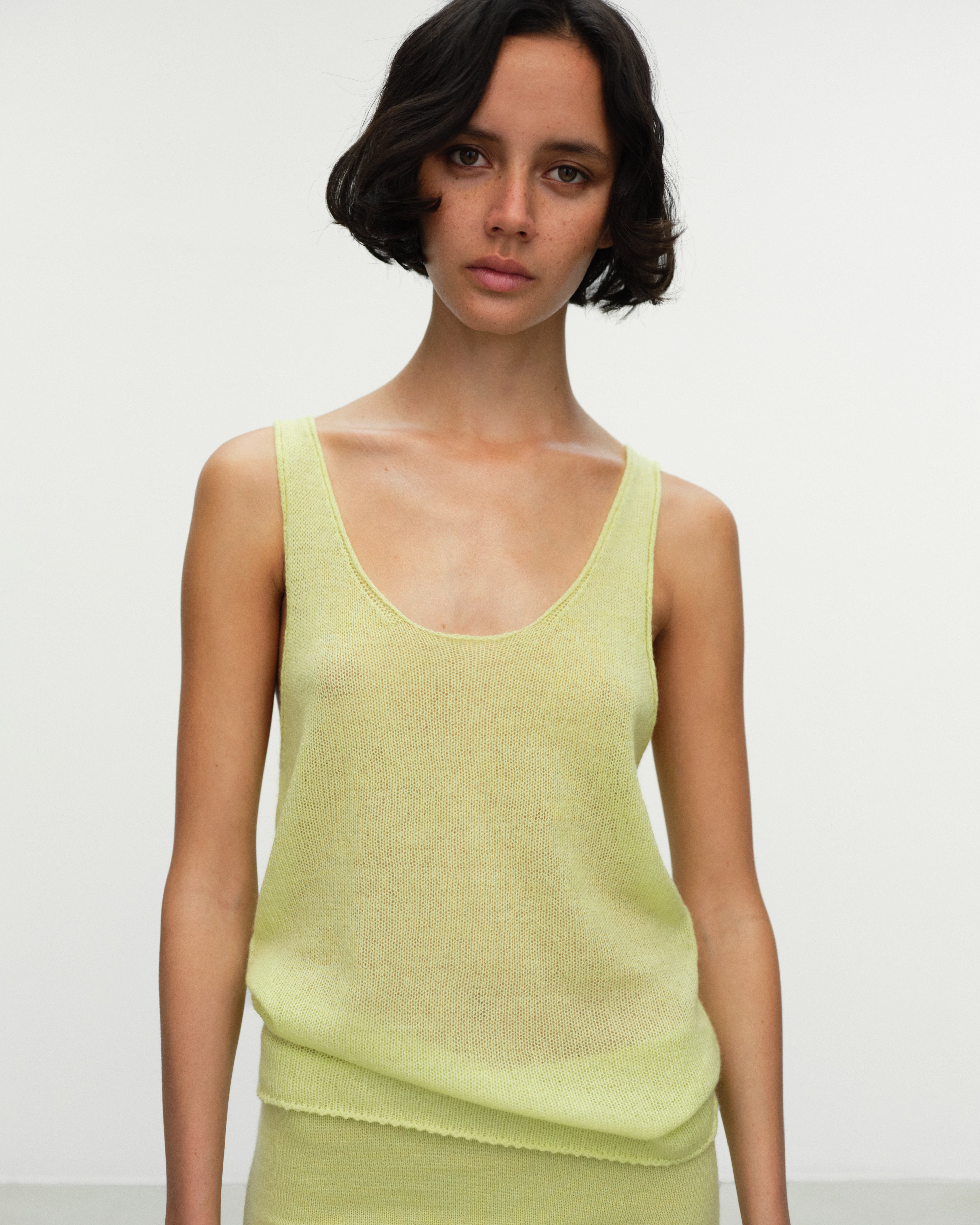 ELY ELY Madge Cashmere Tank | Sunny Lime