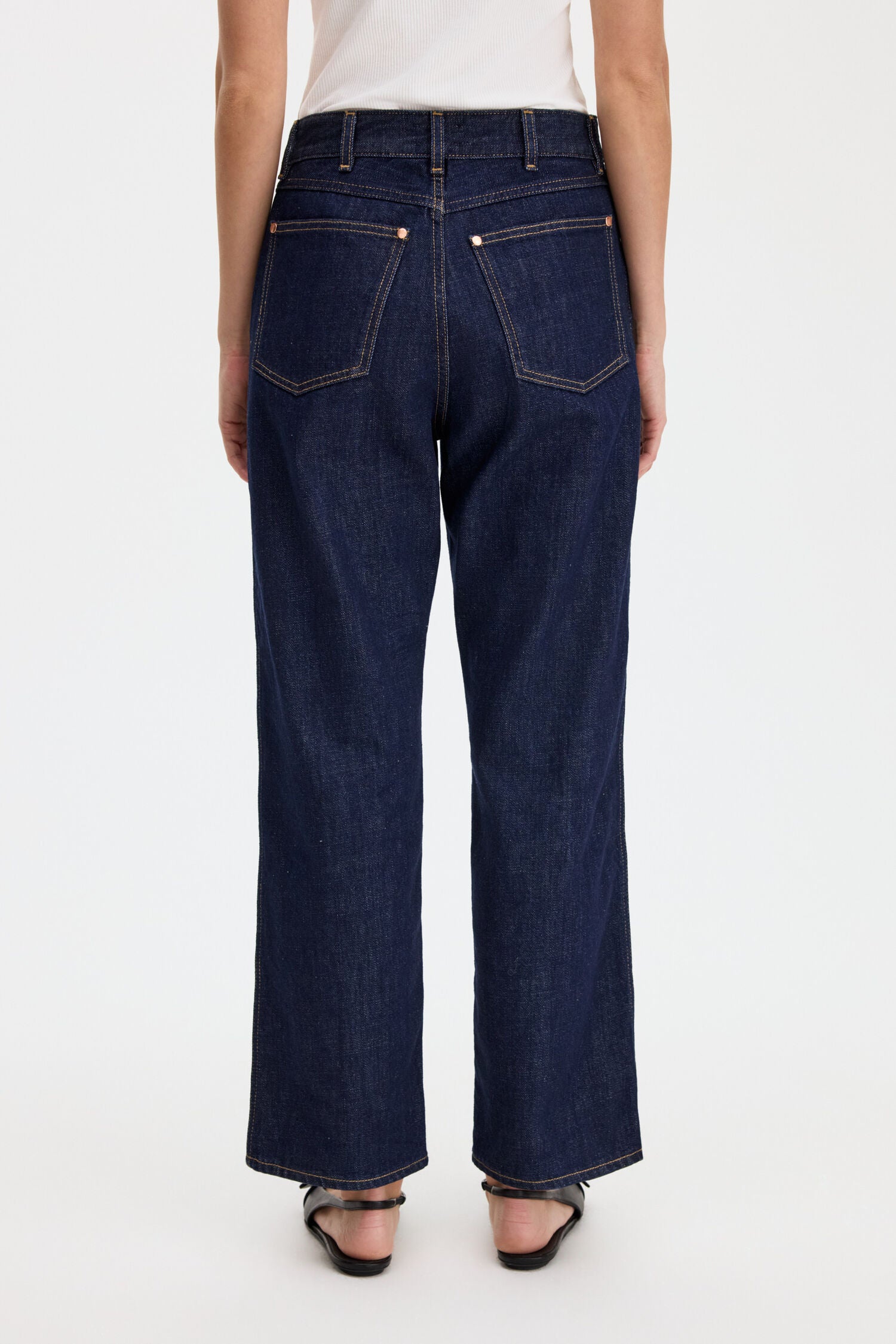 Filippa K Relaxed High Waisted Jeans | Rinsed Blue
