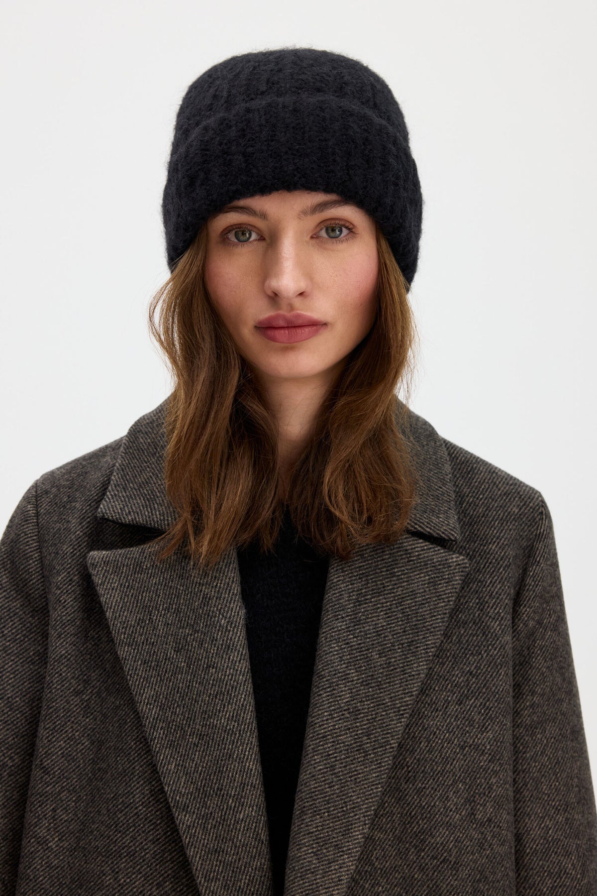 Filippa Hairy Alpaca Hat | Black