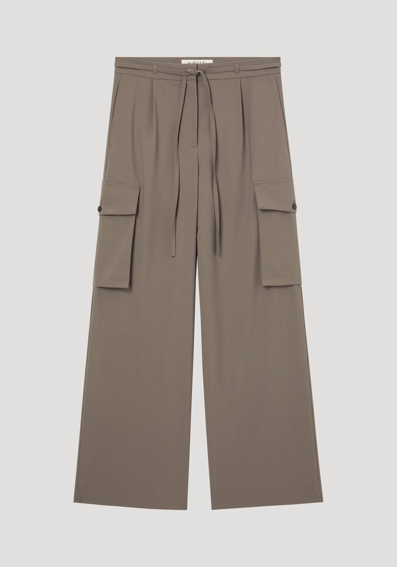 Róhe Tailored Cargo Trousers Taupe