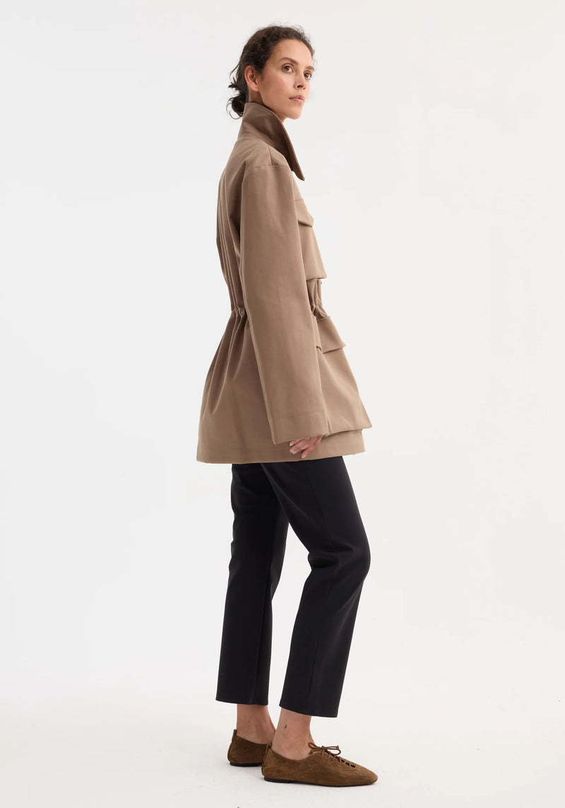 Róhe Field Jacket with Waist Adjuster | Clay