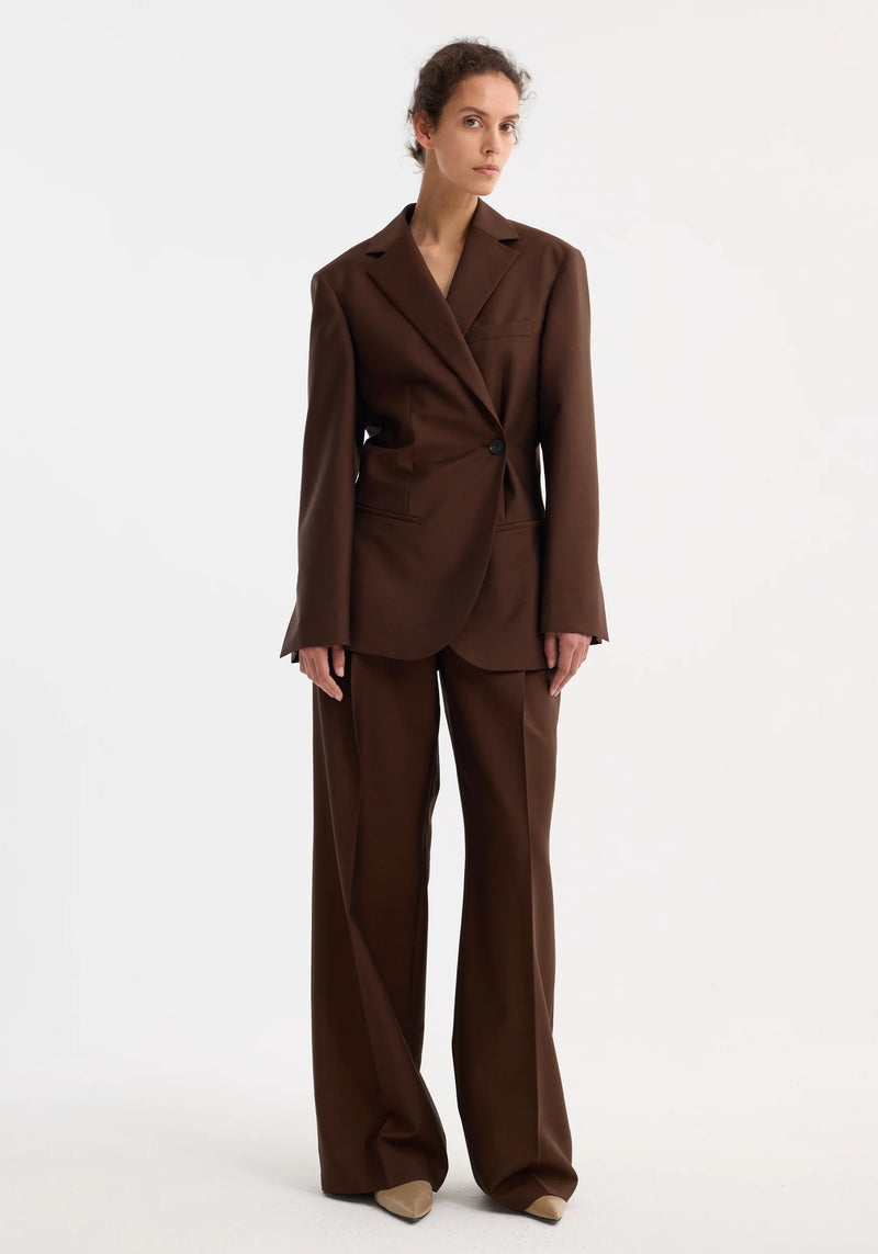 Róhe Dual Tone Piqué Overlap Suit Jacket | Mahogany