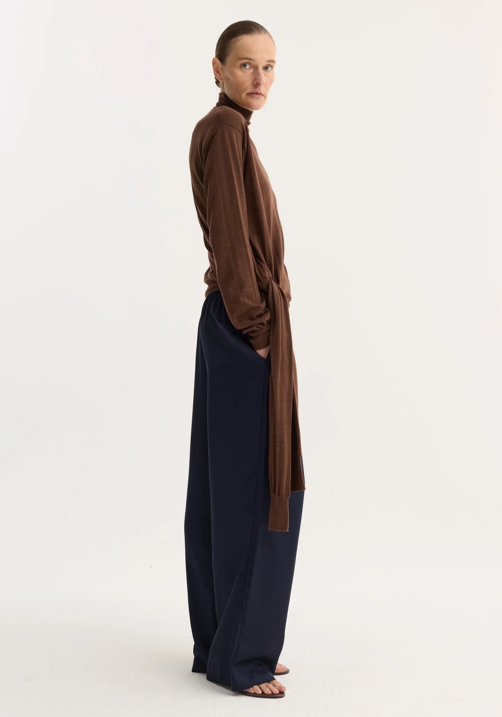 Róhe Wide Leg Silk Trousers | Night