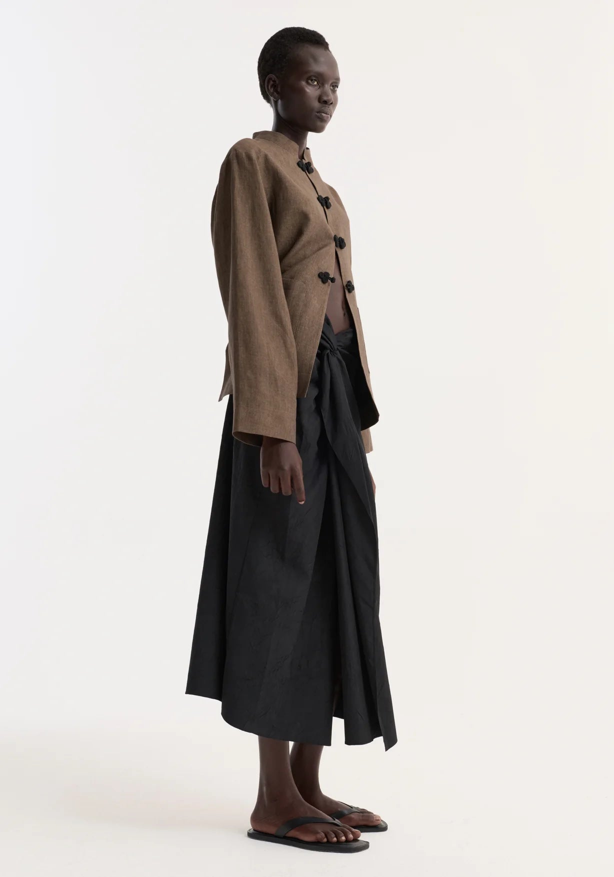 Róhe Sarong Textured Skirt | Black