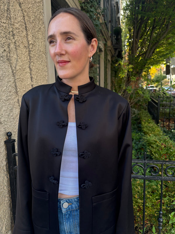 Róhe Mandarin Satin Jacket | Black