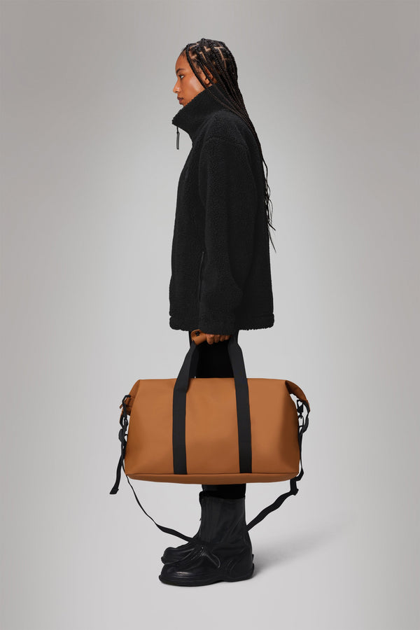 Rains Hilo Weekend Bag Rust