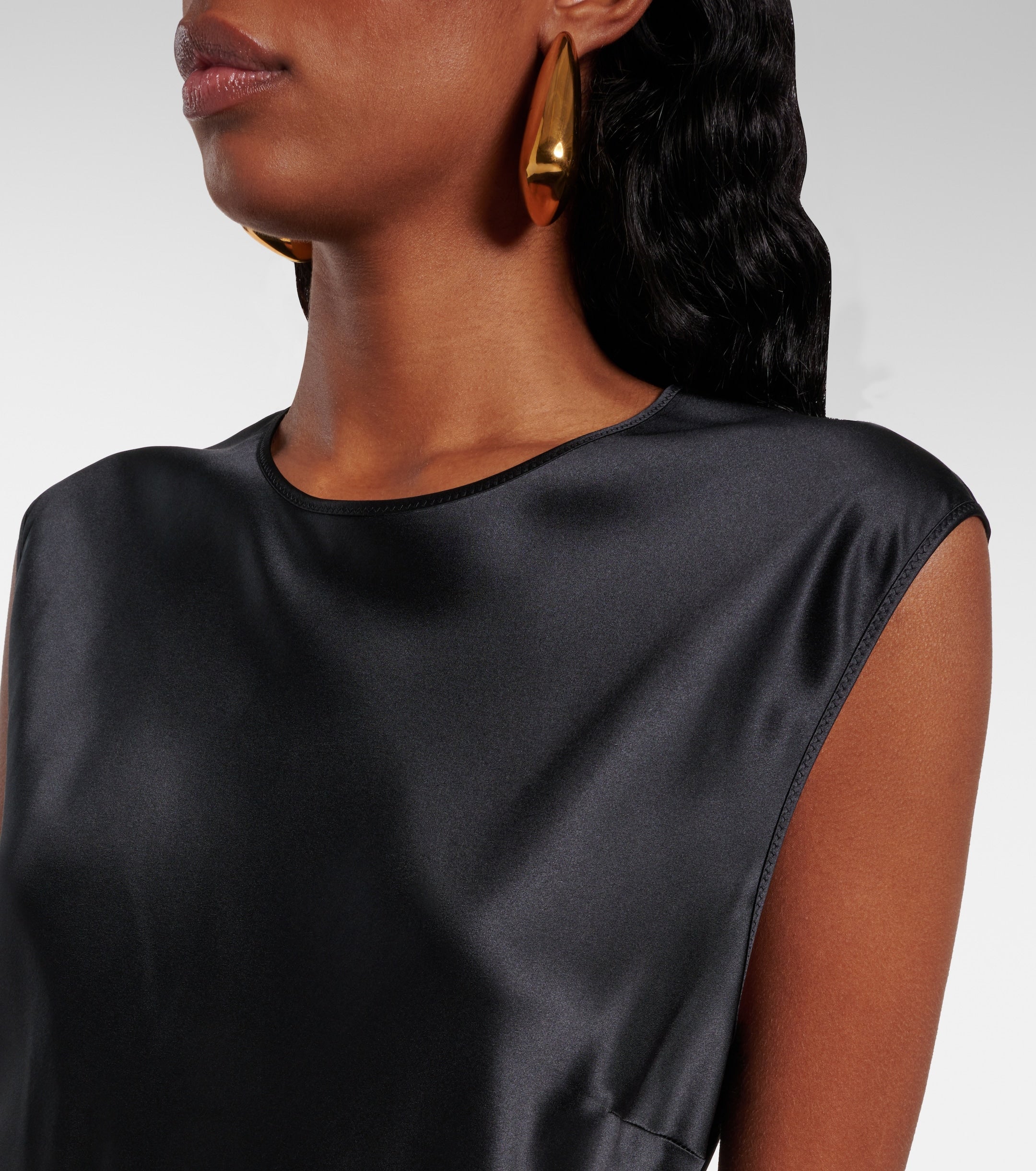 Joseph Garnier Silk Satin Black Dress