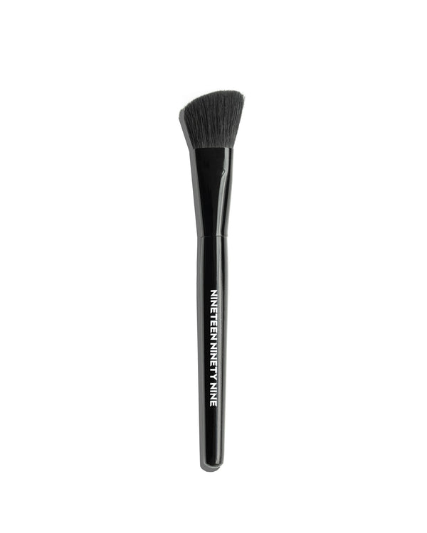 19/99 Beauty Soft Focus Blending Brush