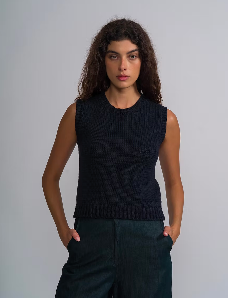 MJ Watson Cotton Knit Vest | Navy