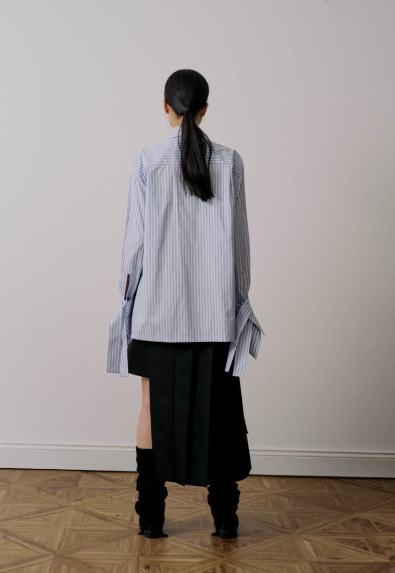UJOH Striped Shirt/ Ribbon Cuffs
