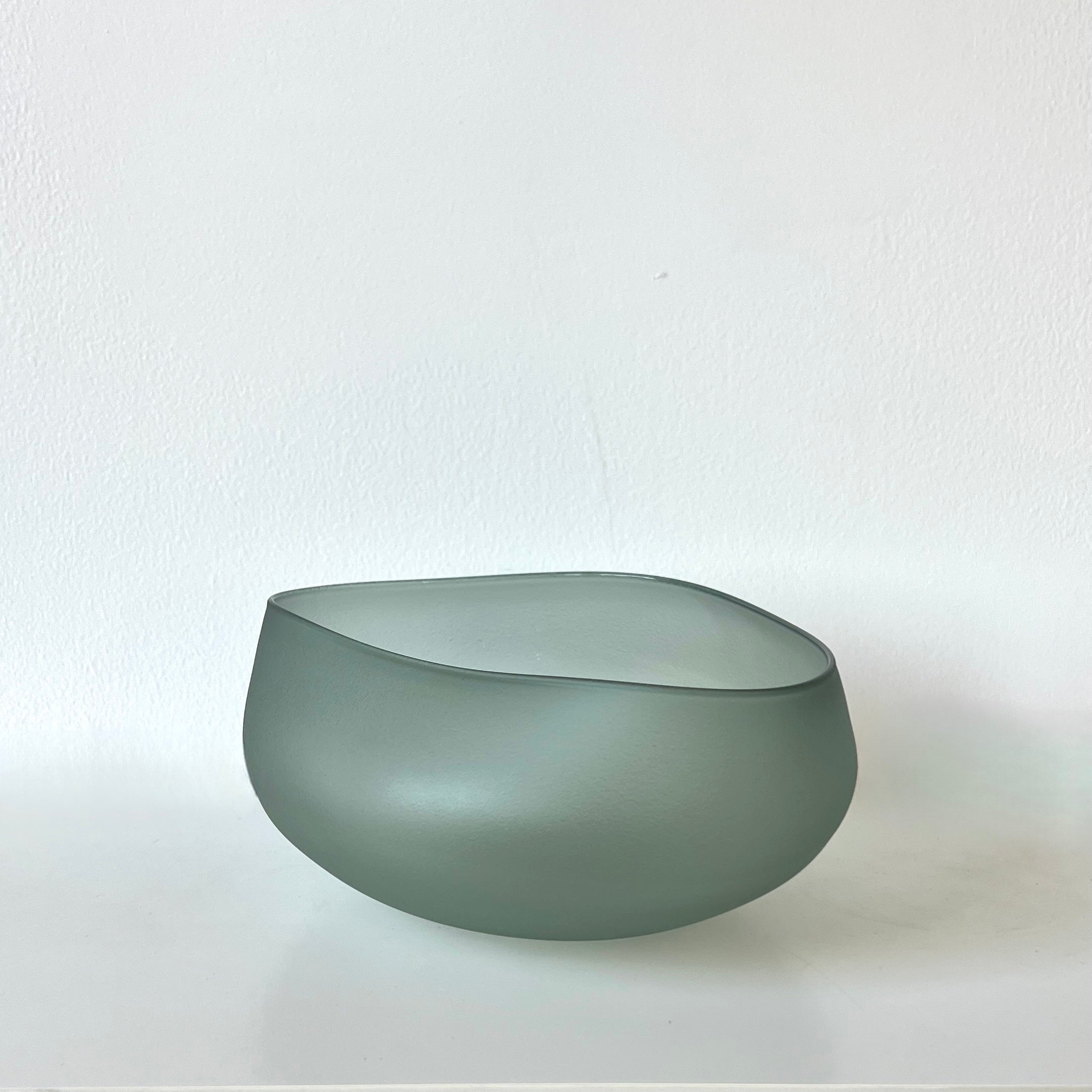 The Goodman Studio Topography Bowl S | Steel Grey