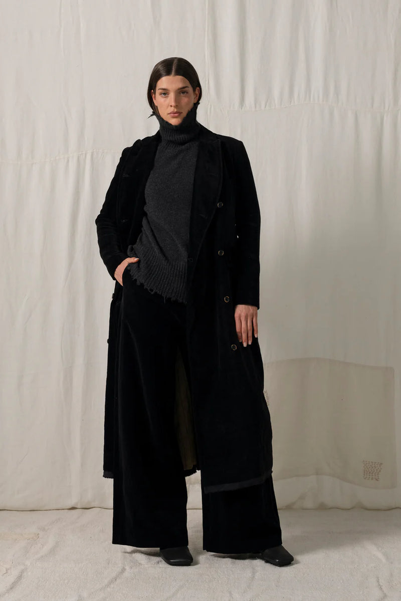 Uma Wang Cigna Velvet Coat Black