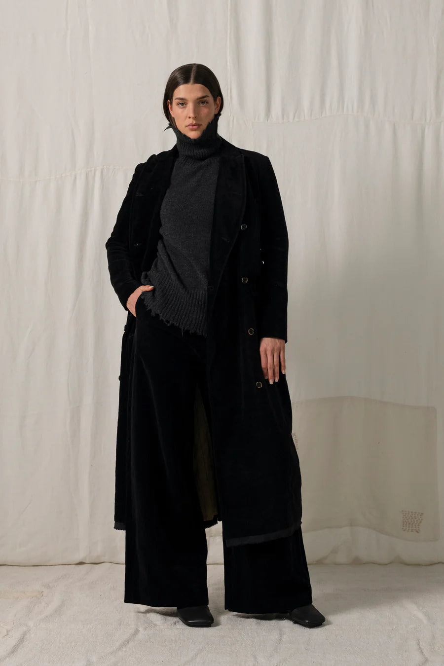 Uma Wang Cigna Velvet Coat Black – CLEMENTINE'S