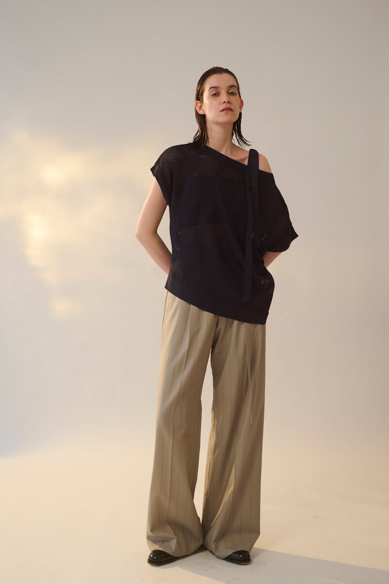 UJOH Belted Wide Pants
