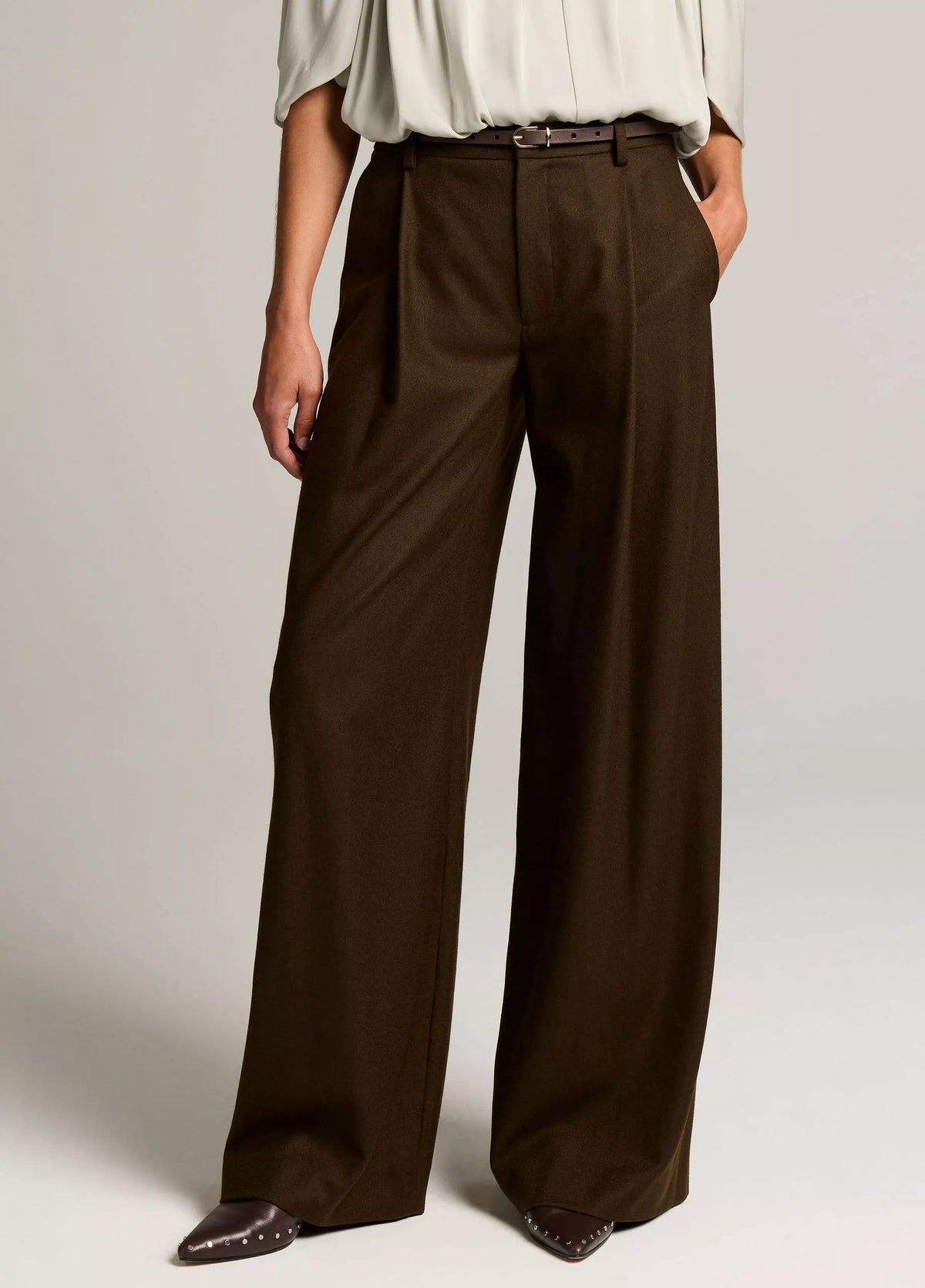 Vince Camille Italian Wool-Blend Flannel Wide-Leg Trouser | Pinewood