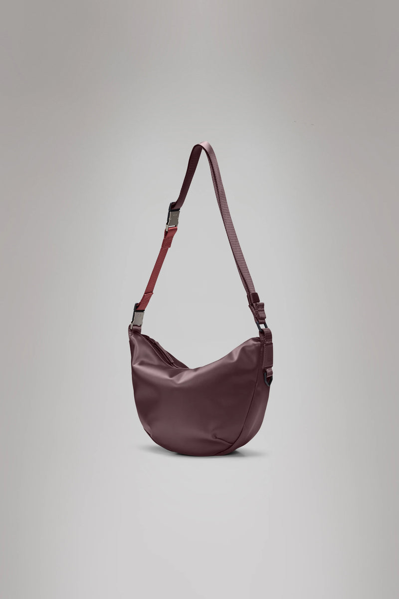 Rains Valera Shoulder Bag Depth