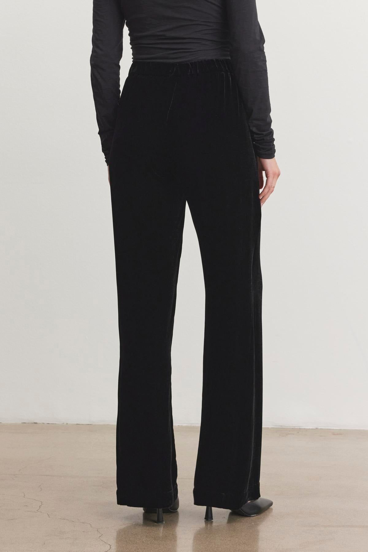 Velvet Sorine Silk Velvet Pants – CLEMENTINE'S