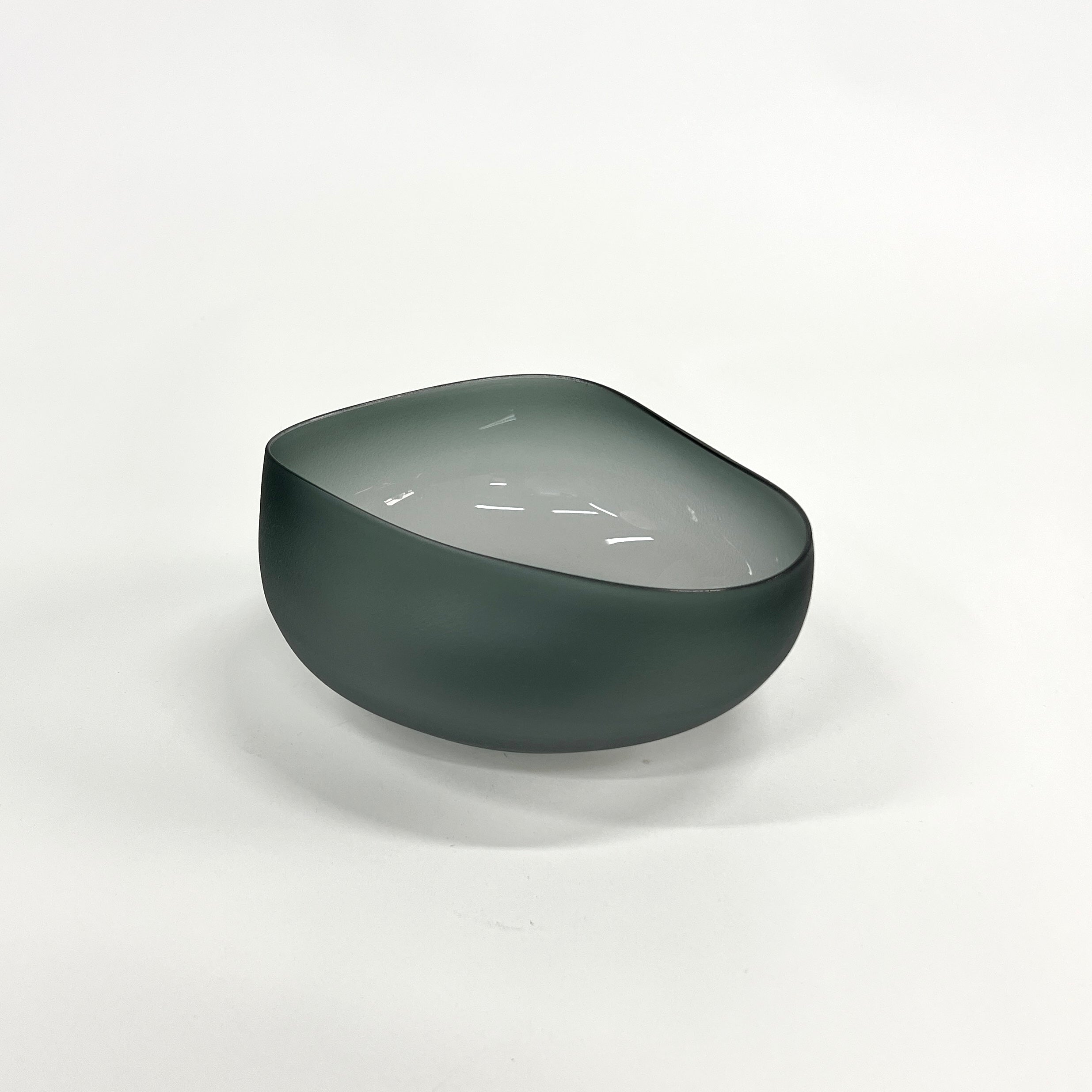The Goodman Studio Topography Bowl S | Steel Grey