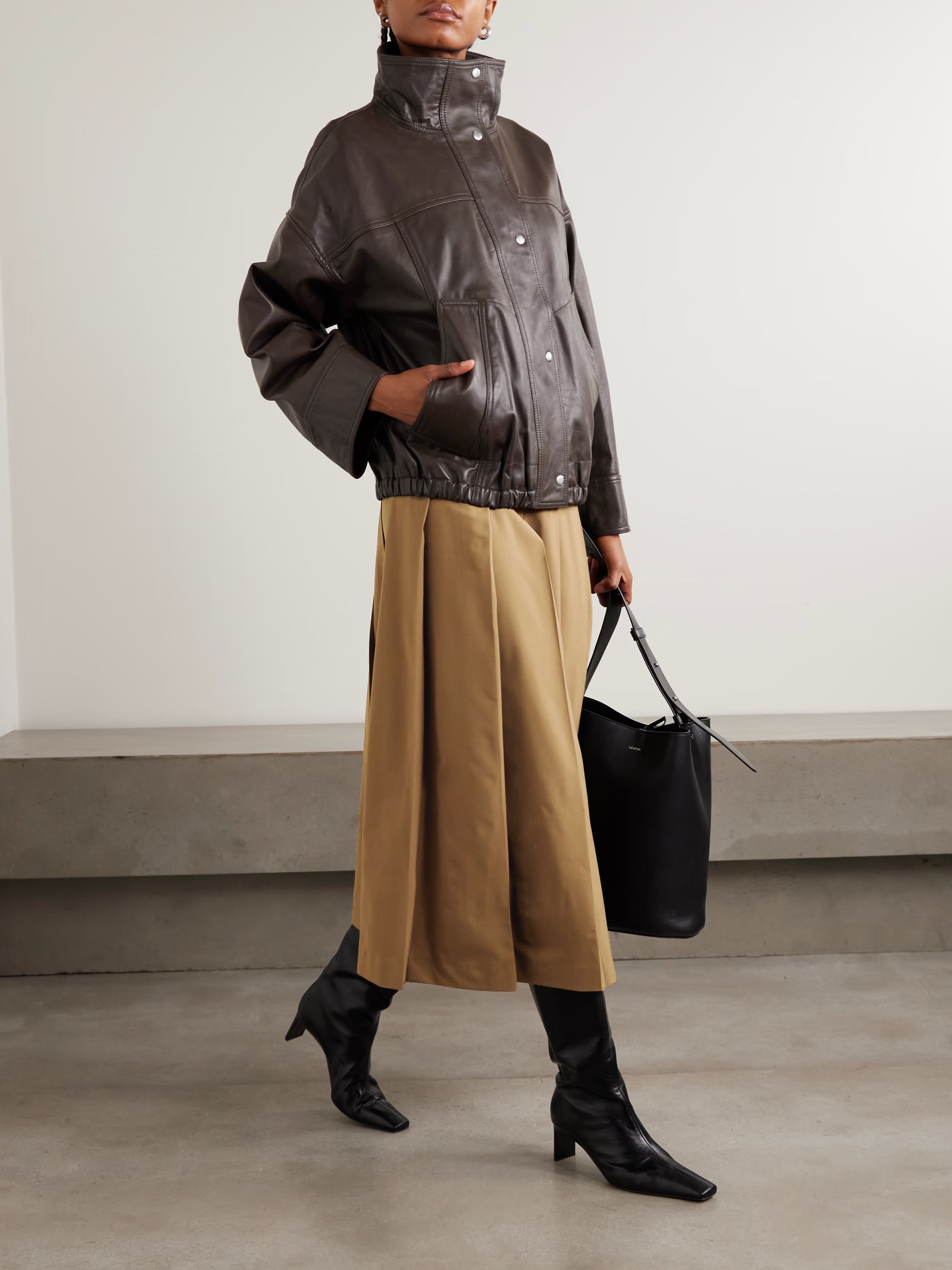 Róhe Pleated Wool Skirt | Mocha